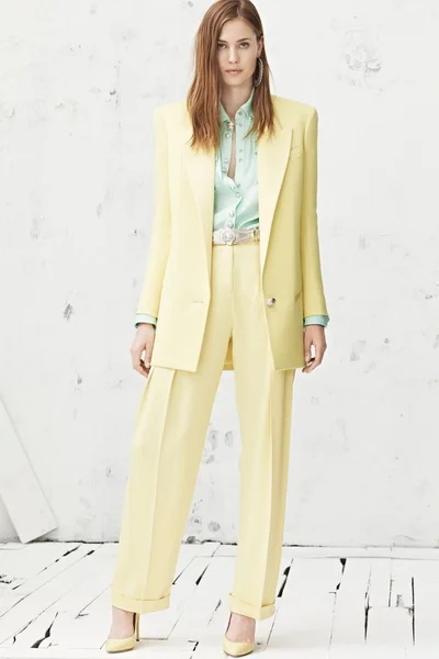 Look 18